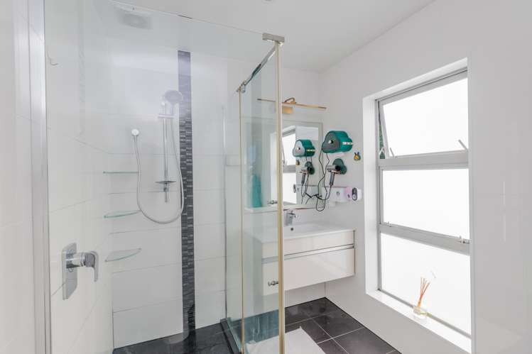 202 Westchester Drive Churton Park_13