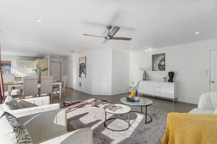 8 Anton Place_5