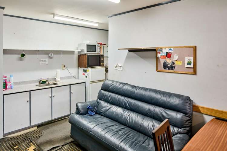 35-37 Montgomery Crescent Clouston Park_8