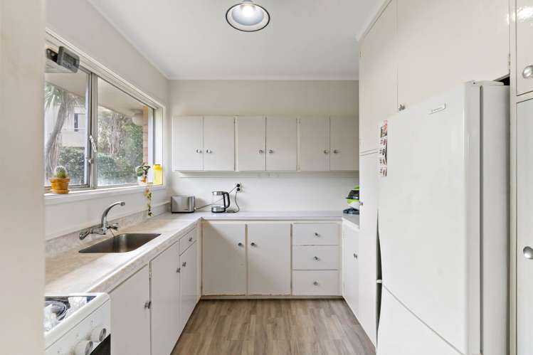 68 Raleigh Road Northcote_3