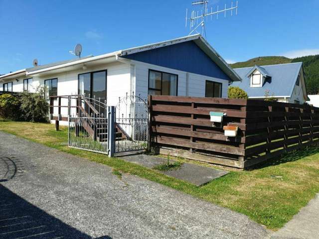 Cute and cosy in Wainuiomata