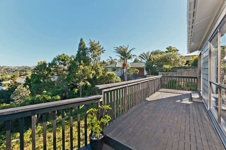 69 Arran Road Browns Bay_13