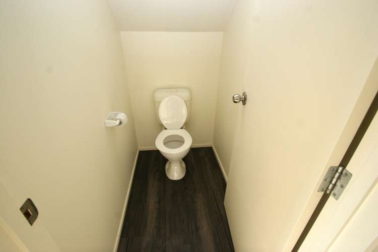 18/37 Fields Parade Oteha_11