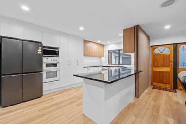 3 Paparata Road_2
