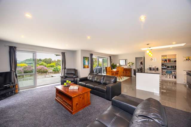 138 Greer Court Bunnythorpe_4