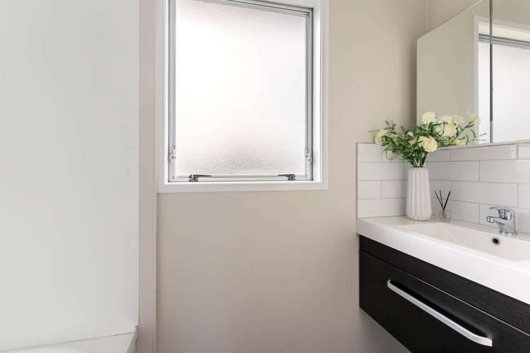 20 Halyard Place Te Atatu Peninsula_12