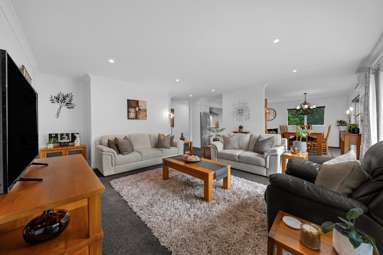 216 Ness Valley Road_2