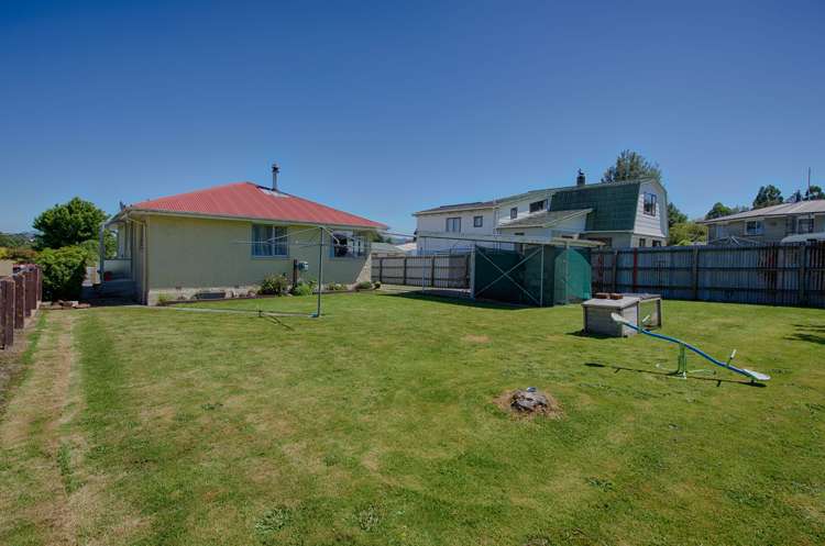 85 Walker Crescent Gore Surrounds_11