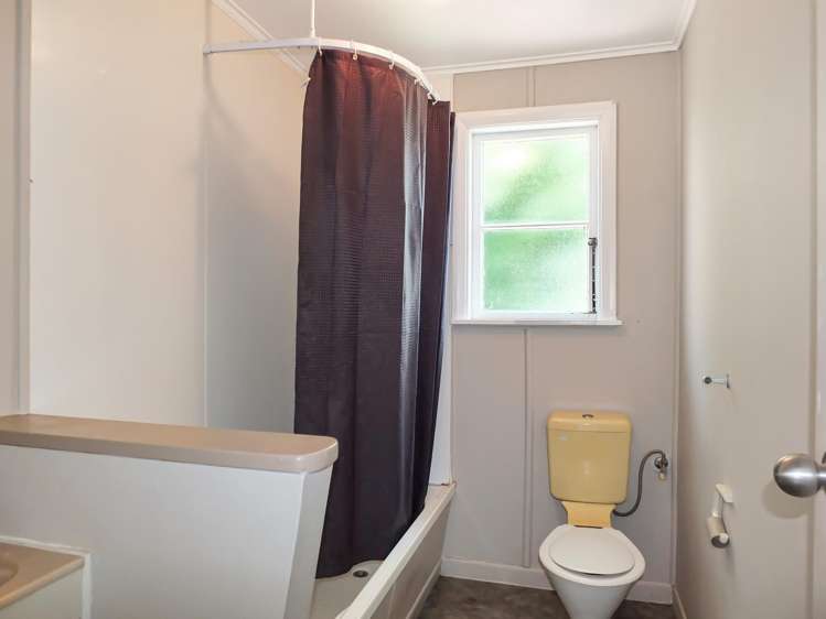 8 Johnston Street Foxton_9