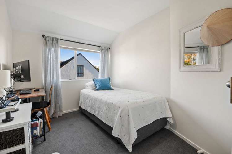 1/98 St Johns Road St Johns_28