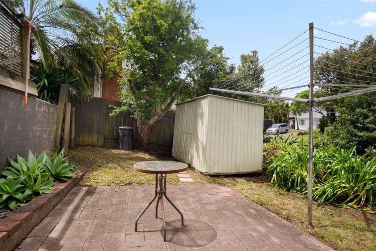 12 Freyberg Place Howick_17