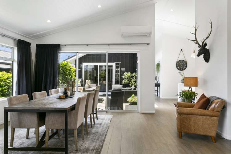 16 Pukenamu Road Taupo_8