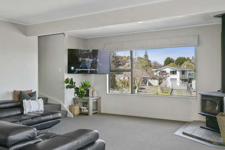 12 Holland Grove Richmond Heights_6