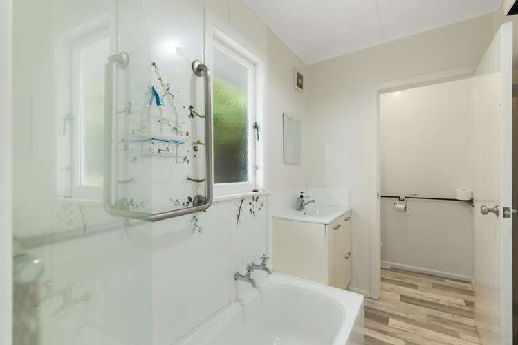 34 Moresby Avenue Waihi_7