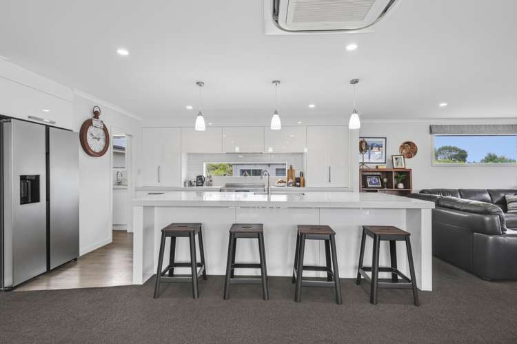 16 Inverurie Drive Waihopai_14