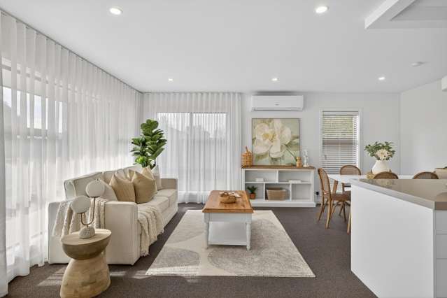 75 Englefield Road 2392_4