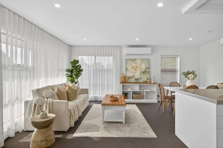 75 Englefield Road 2392_4