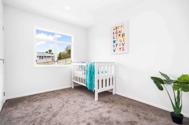 13 Ogle Crescent Kamo_8