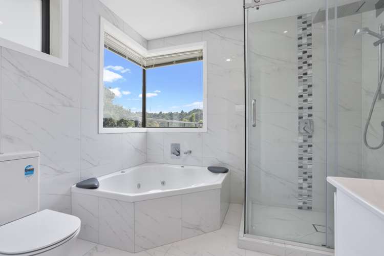 211 Victory Road Laingholm_17