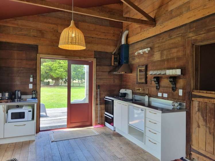82 Mckinstry Avenue Te Ore Ore_24