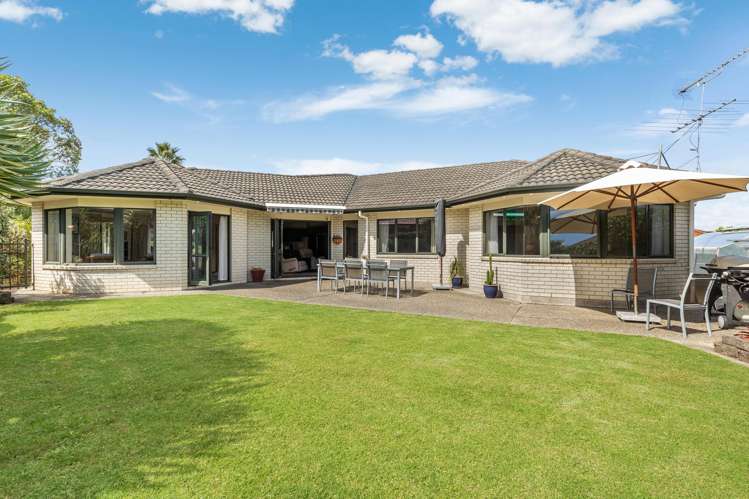 37 Stewart Gibson Place Manurewa_7
