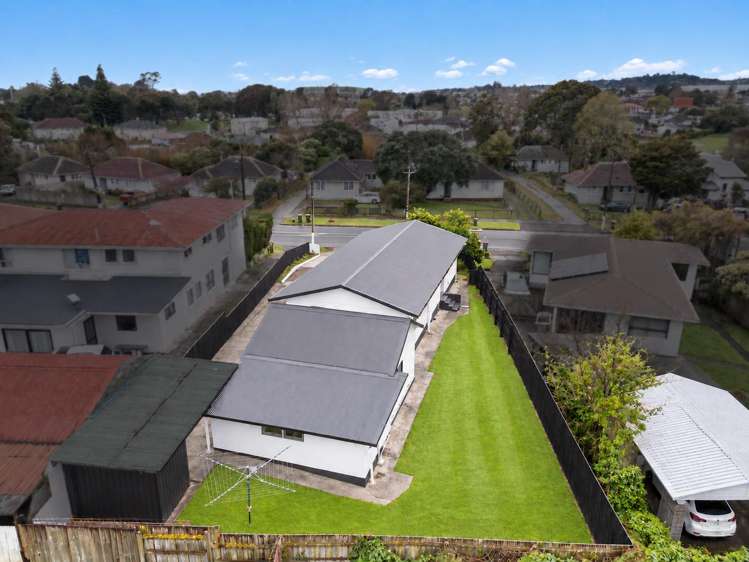 205 Bairds Road_5