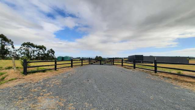 Lifestyle Block with Views