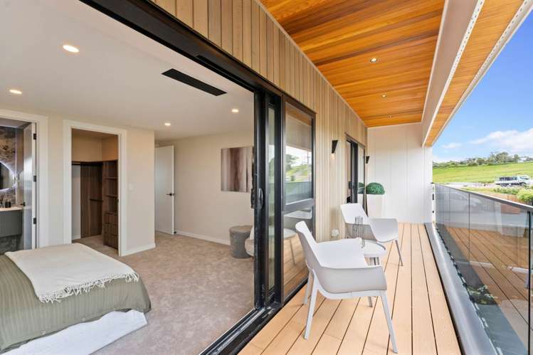 200 Vaughans Road Long Bay_13
