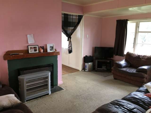 24 Dreghorn Place Tokoroa_2