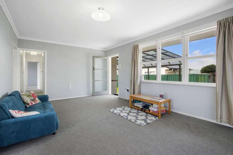 126B Main Road_5