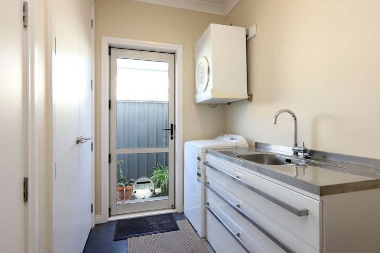 23 Hunter Drive Awatoto_21