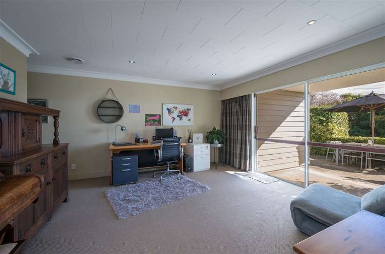 22 Tresillian Avenue Marybank_12