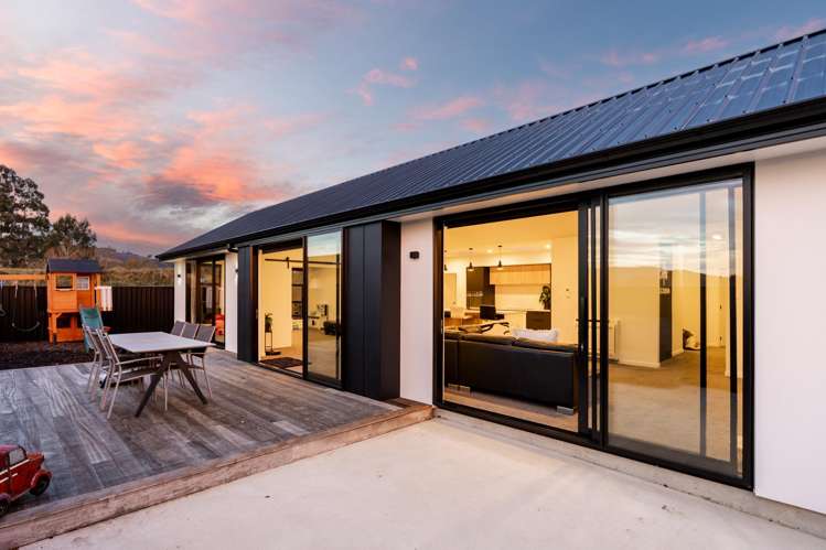 10 Henderson Street Mosgiel_30