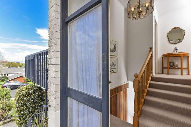 44 Meadowvale Avenue Forrest Hill_1