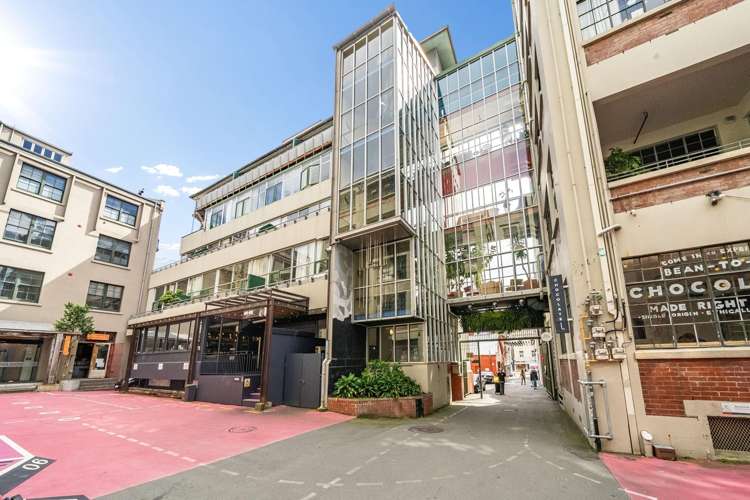 26 and 52/5 Eva Street Te Aro_21