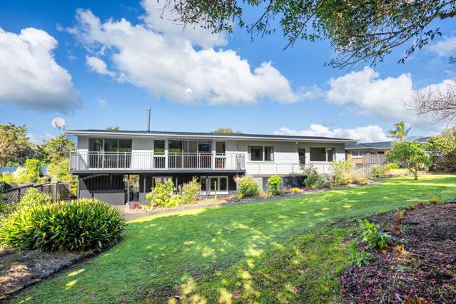 Mid-Century Charm in the Heart of Maunu