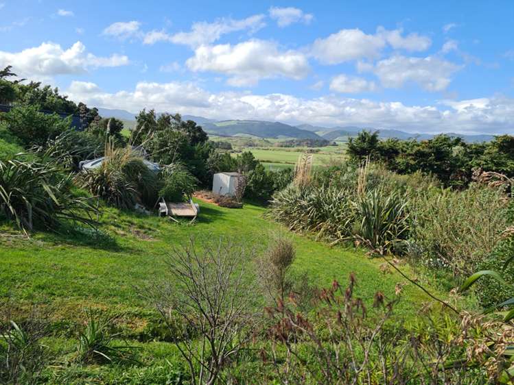 16a Whangaimoana Beach Road Pirinoa_13