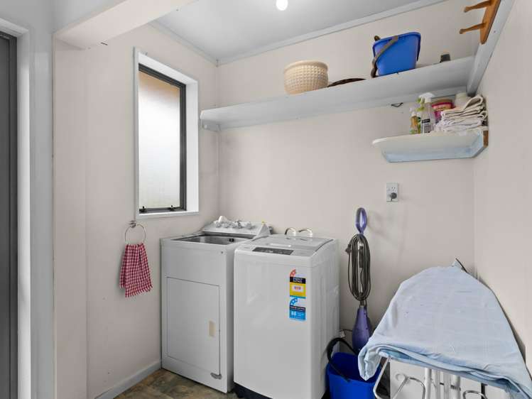 123 Pages Road Allenton_24