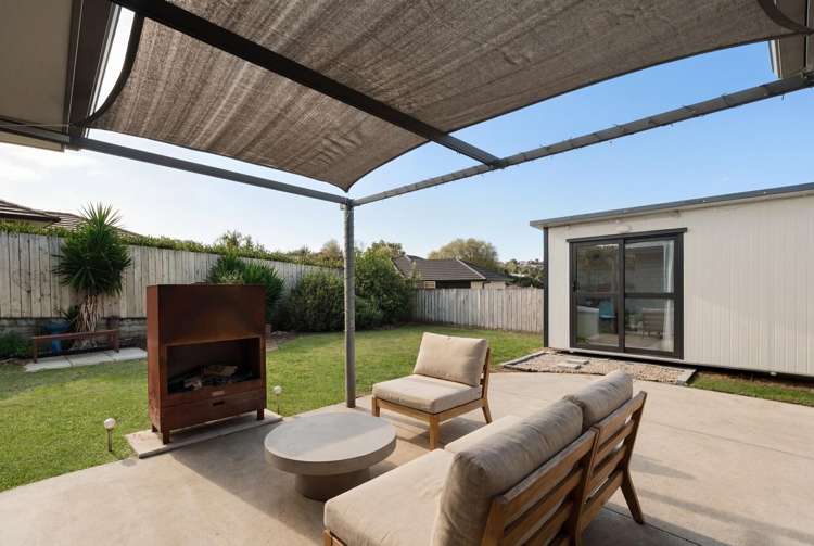 35 Fairfax Crescent Pyes Pa_13