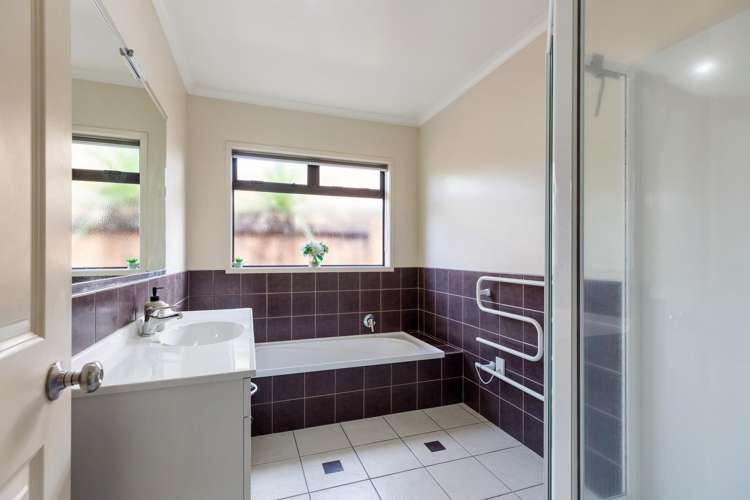 72 Keepa Close Papamoa_13