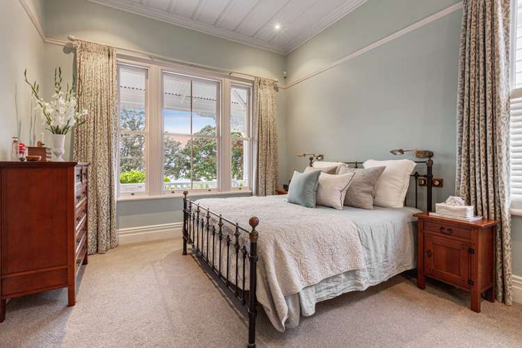 7 King Edward Parade Devonport_11