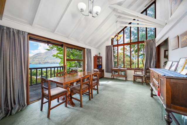 44 Arawata Terrace Fernhill/Sunshine Bay_4