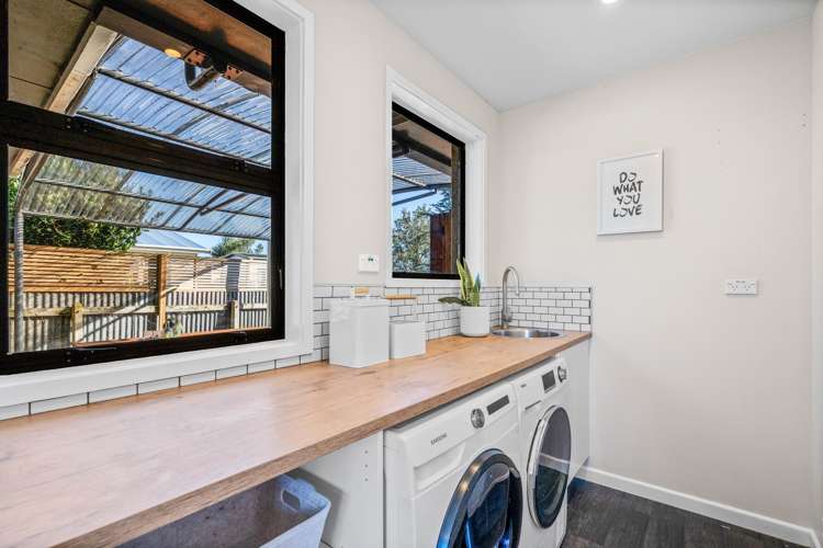 240 Talbot Street Hargest_16