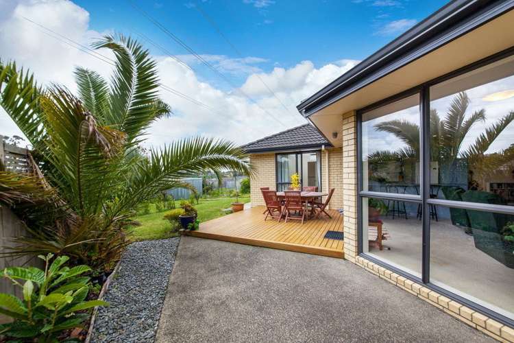 11 Holsten Place Massey_22