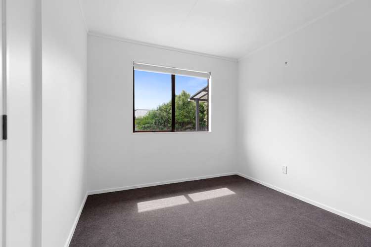 41 Resolution Road Welcome Bay_13