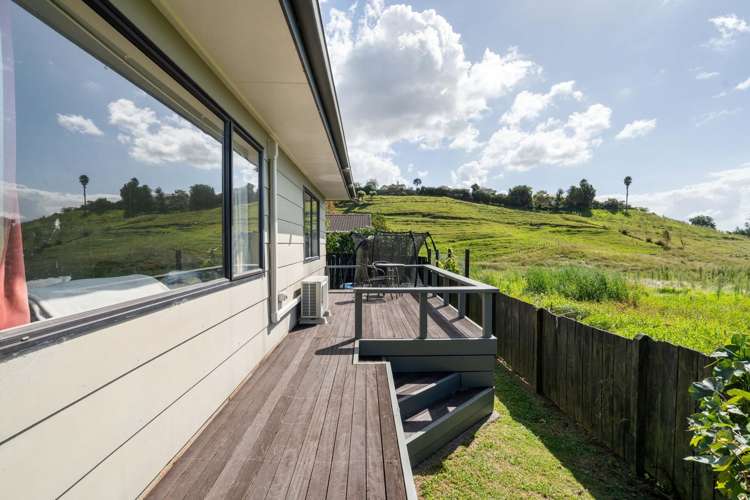 52B Harrisfield Drive Ohauiti_25