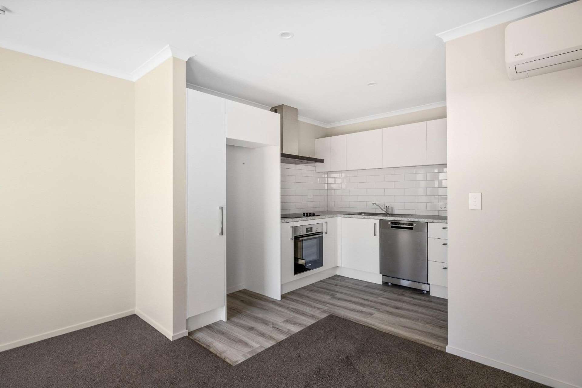 A/37 Jean Batten Lane 11103_0