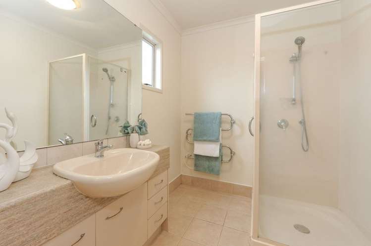 27 Pitfire Place Blockhouse Bay_15