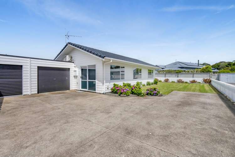 2/353 St Aubyn Street Moturoa_17