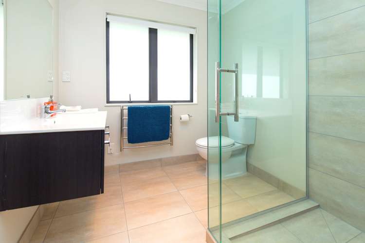 25 Buccaneer Court Gulf Harbour_20